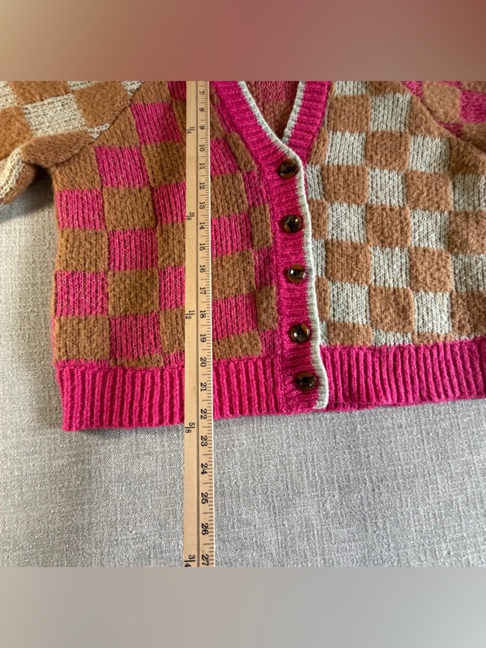 Torrid Chunky Cardigan V-Neck Button Front Sweater pink tan checkered - Picture 7 of 12